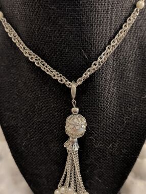 Silver Tassel Pendant Necklace - Elegant Women's Jewelry